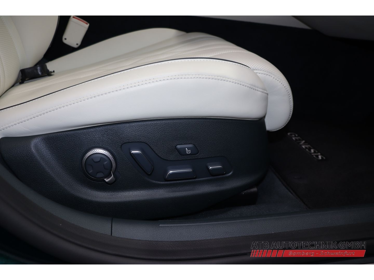 Fahrzeugabbildung Genesis Electrified G80 Luxury 4WD 87,2 kWh 98,3% SOH HU
