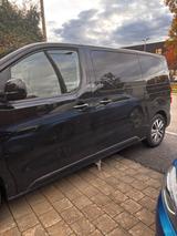 Peugeot Traveller BlueHDi 180 S&S EAT8 Business L1 B... - Peugeot Gebrauchtwagen in Augsburg