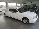 Mercedes-Benz E 220 CDI Stolle Bestattungswagen / Leichenwagen - Mercedes-Benz E 220 aus 2003: Cdi