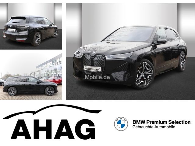 BMW iX xDrive50 Sportpaket Klimaaut. AHK Soft-Close