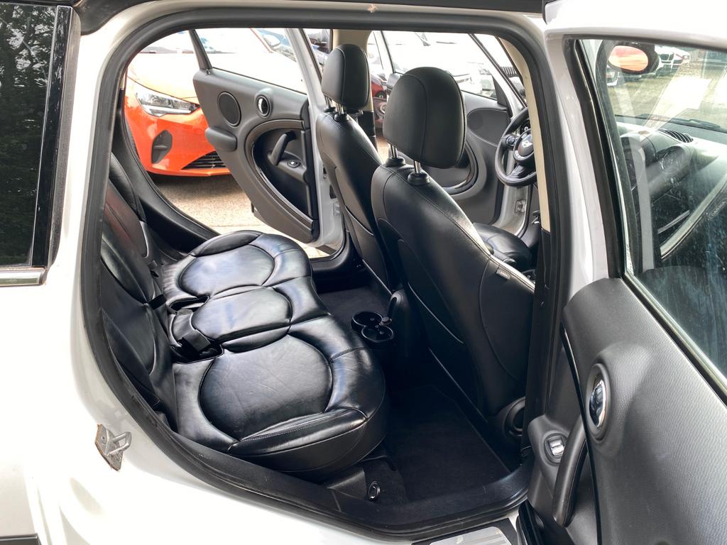 MINI Cooper Countryman