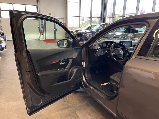 MYAUTOCENTER – Gebraucht- und Jahreswagen mit Werkstattservice in Pfaffenhofen Peugeot 2008 Active *Klima*Kamera*Navi*Bluetooth*DAB+*