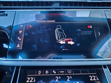Audi Q8 - 12