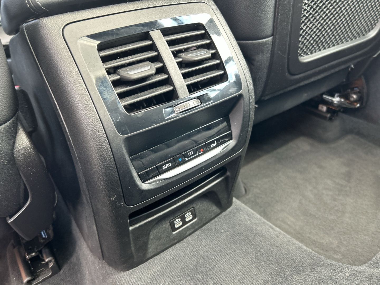 Fahrzeugabbildung BMW X3 xDrive 30e,M Sport,Panodach,Leder,HIFI,DAB,Dr