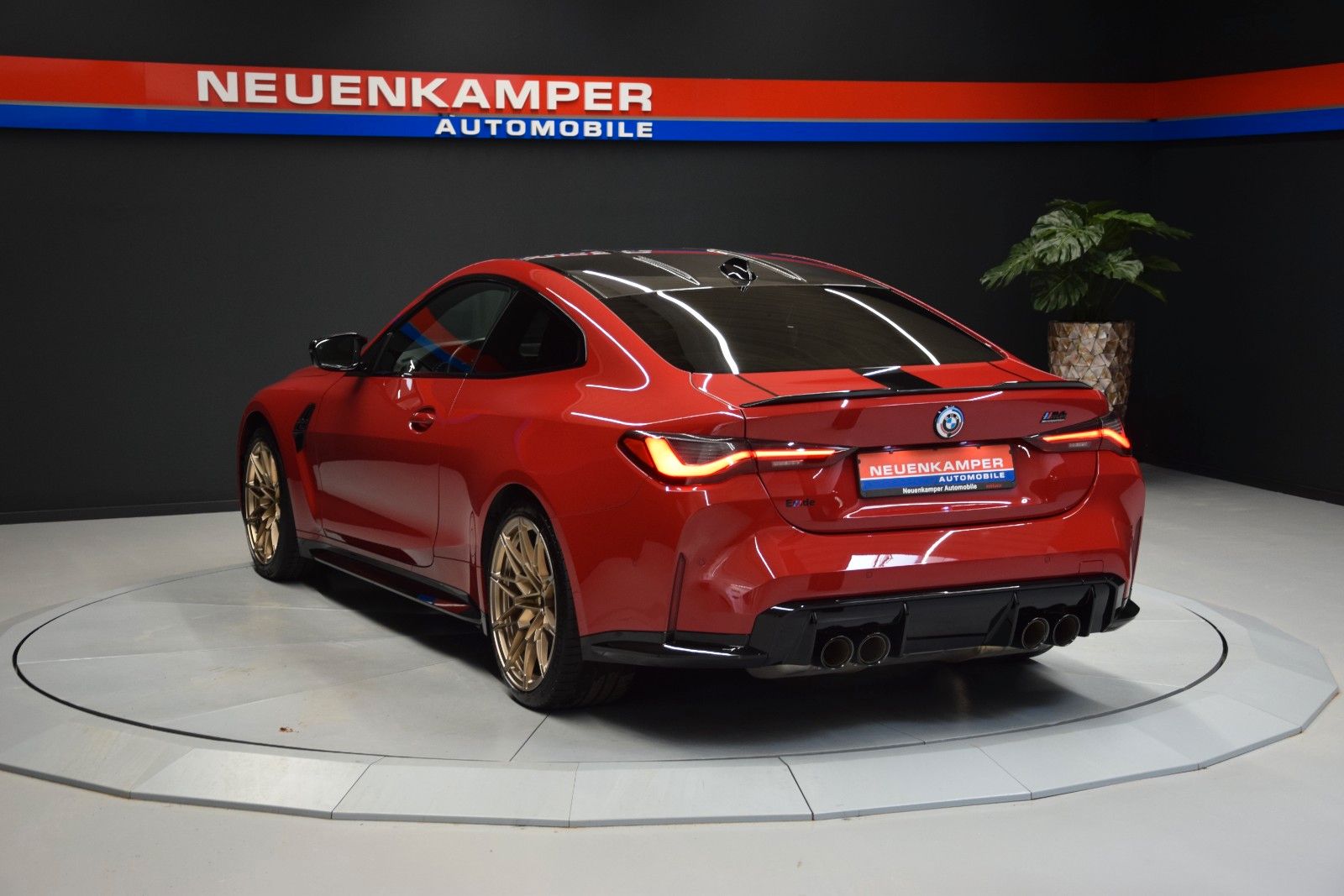 Fahrzeugabbildung BMW M4 Coupe xDrive Competition 50 Jahre Edition