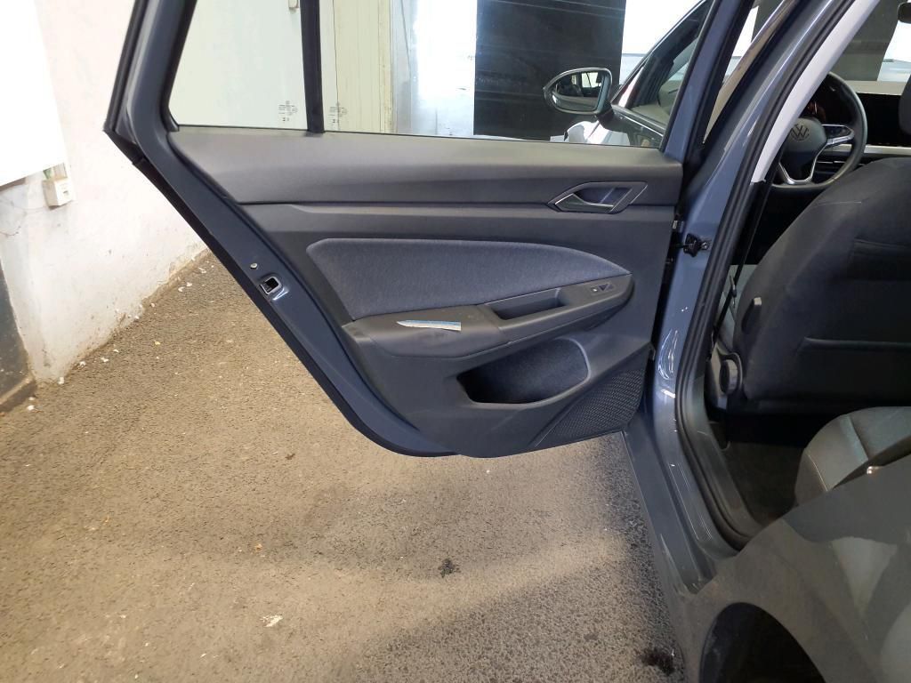 Volkswagen Golf Variant Life 1.5 eTSI Tempo*Nav*PDC*Klima