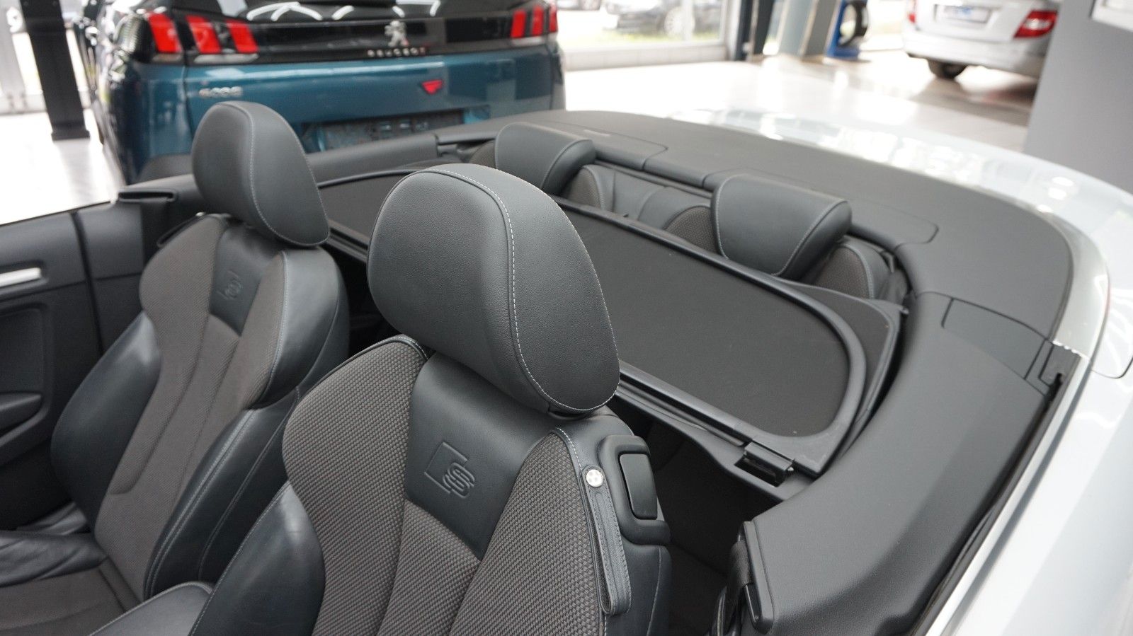 Fahrzeugabbildung Audi A3 Cabriolet S-Line Verbrauch nur 5,2L/100