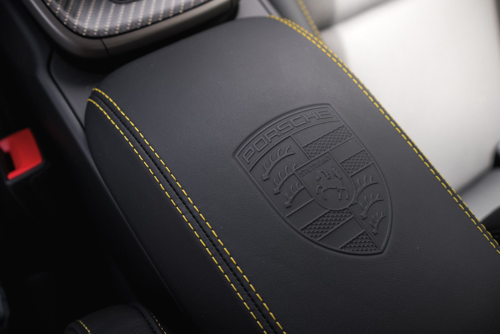 Fahrzeugabbildung Porsche 992.2/911 Turbo S-Lift-SportDesign-