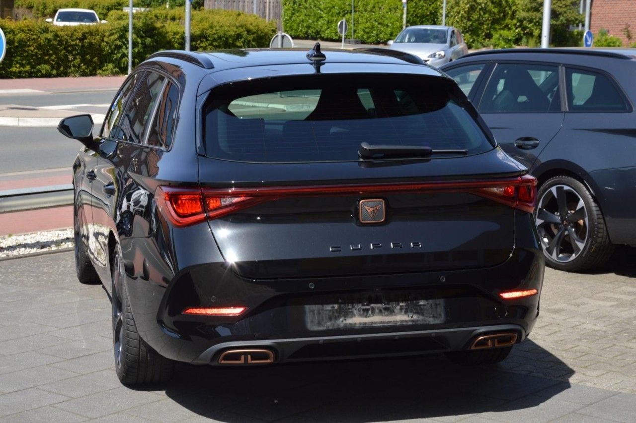 Cupra Leon Sportstourer e-Hybrid NAVI / SHZ / KAMERA/  imagem 3