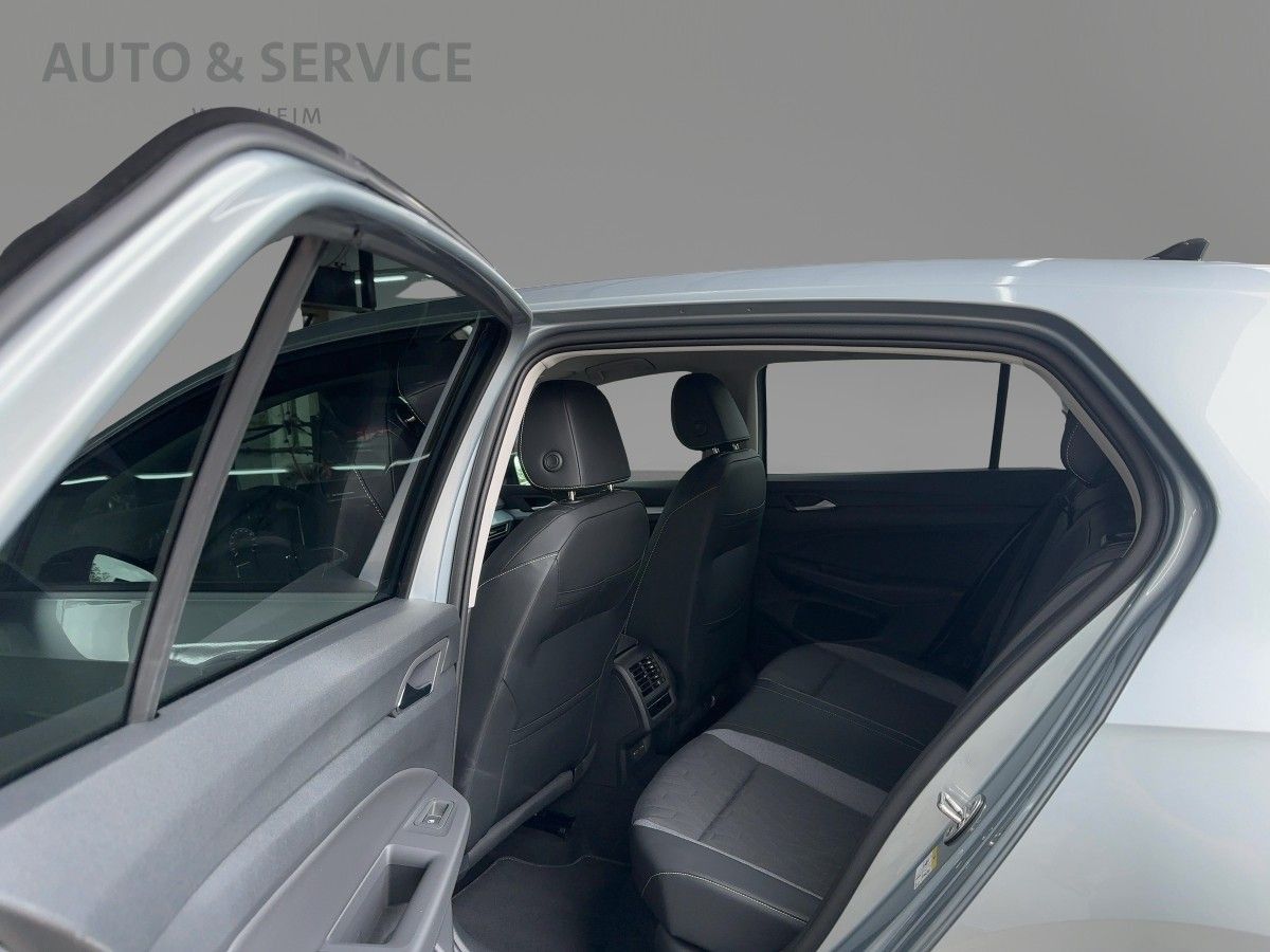 Volkswagen Golf - Bild 7