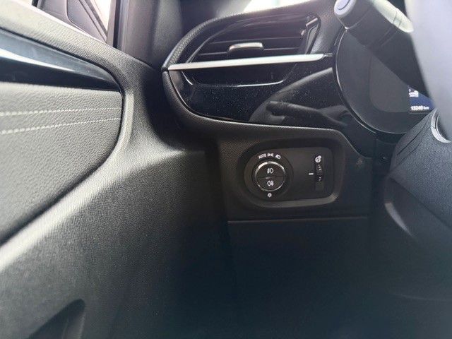 Fahrzeugabbildung Opel Corsa F GS Facelift 130PS SHZ/Kamera/Matrix!