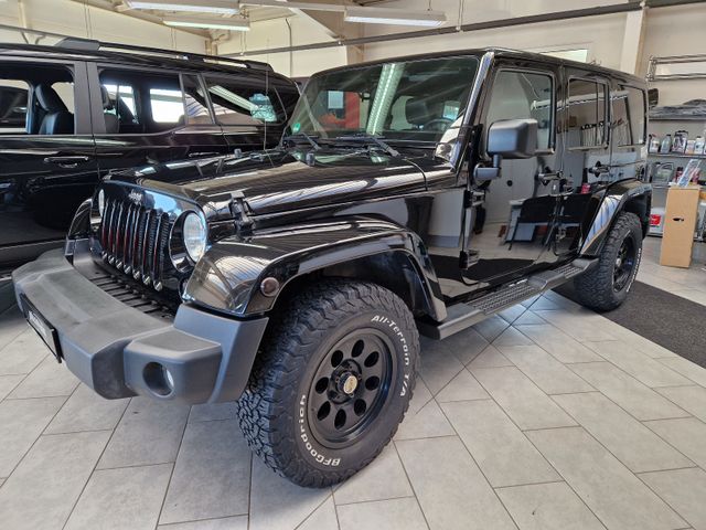 Jeep Wrangler Unlimited Sahara*BF Goodr*Mike Sanders*