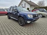 Dacia Duster 1,2l Black Shadow 4x2 Klima, Einparkhilfe - Dacia Gebrauchtwagen in Frankfurt
