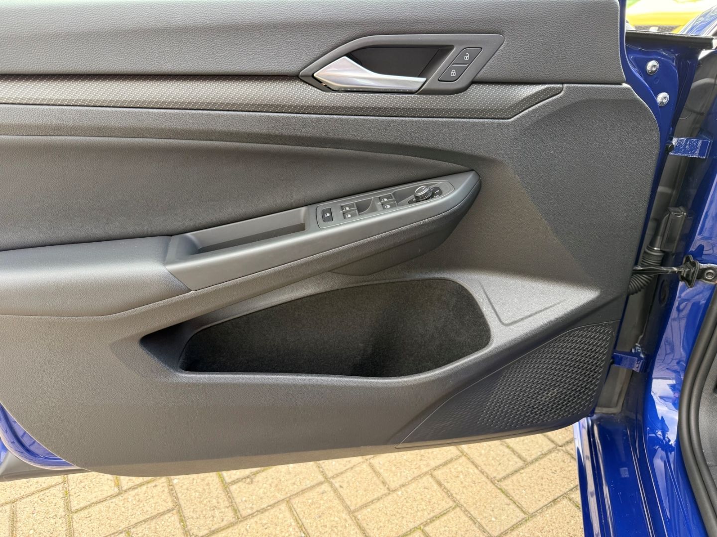VW Golf R Performance 4M 2.0TSI APR Akra Nappa H&K - Image 15