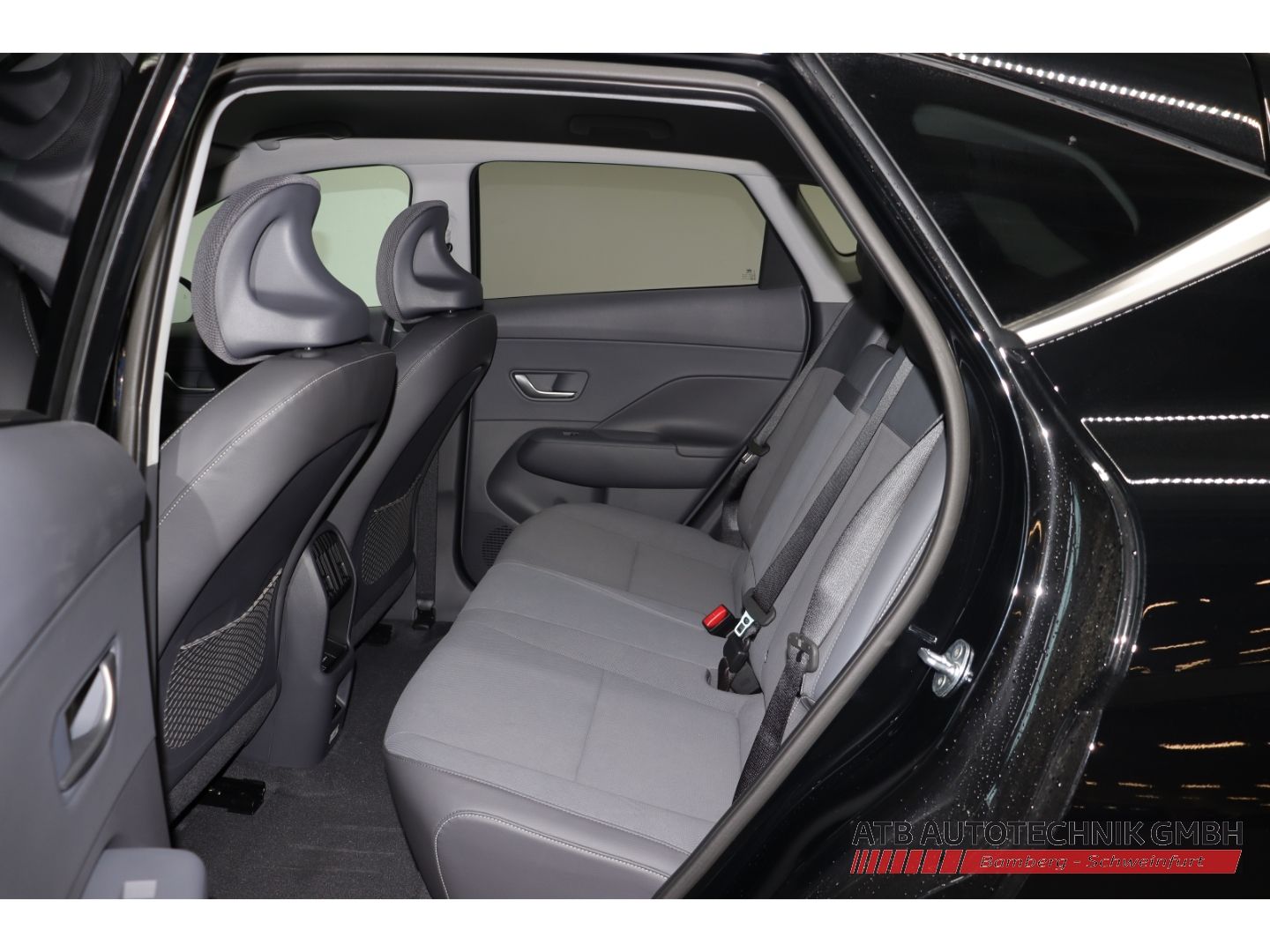 Fahrzeugabbildung Hyundai KONA Elektro Prime MY26 65kWh 204 PS 2WD Technik