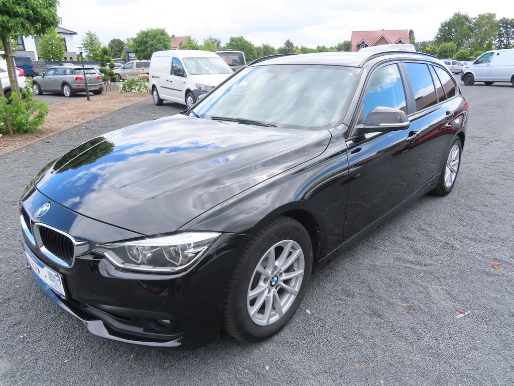 Image of BMW 320