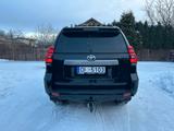 Toyota Land Cruiser 2.8 D-4D Automatik - Luxury - Toyota Land Cruiser: 4.2