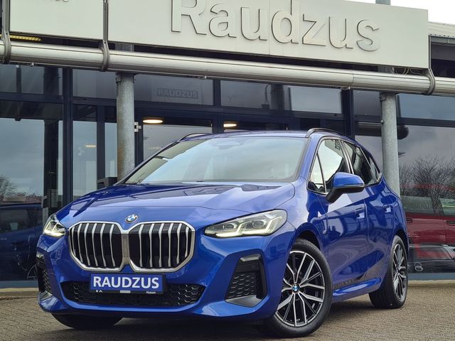 BMW 218d Active Tourer M Sport / AHK / H&K / RFK