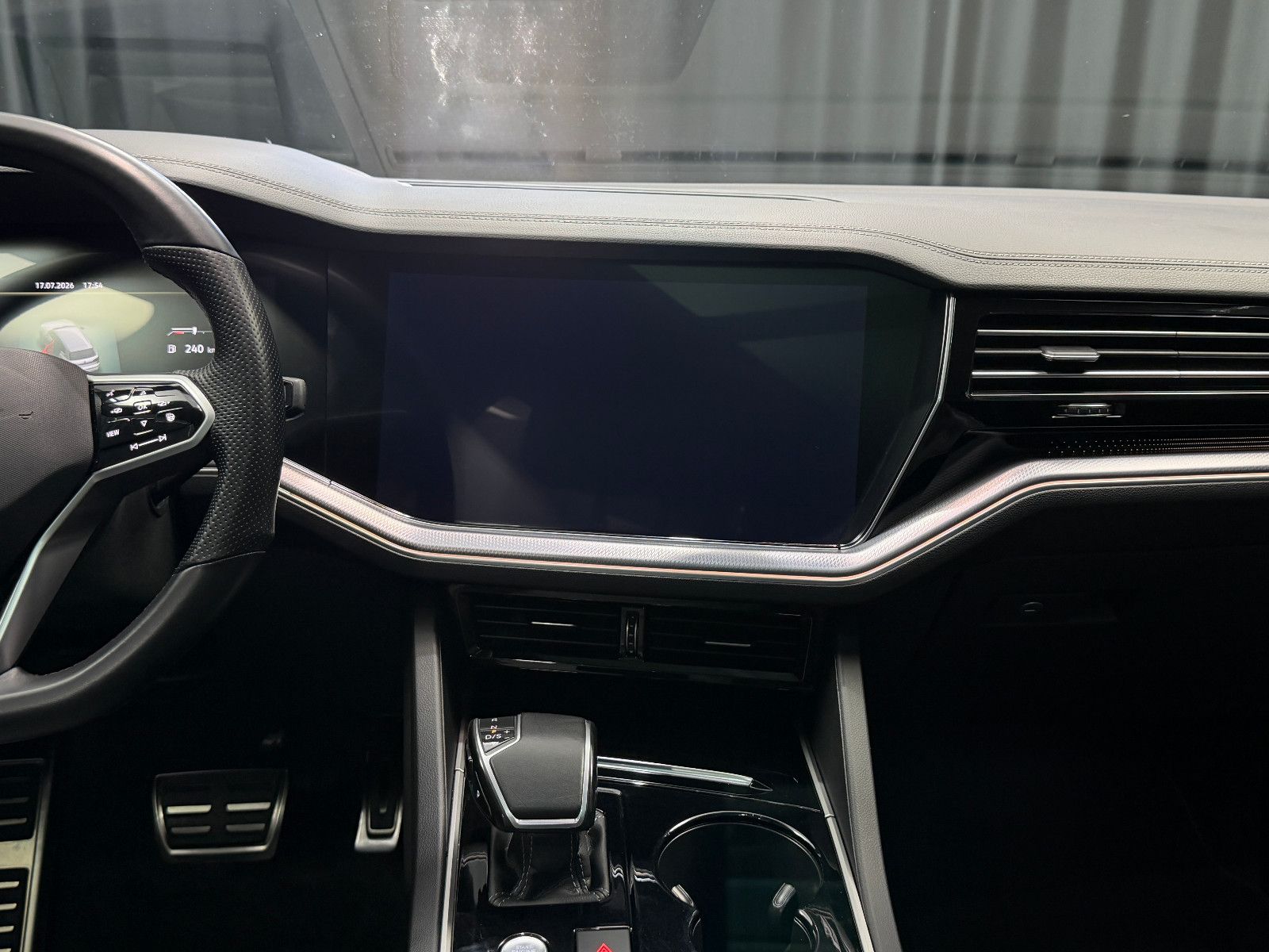 Fahrzeugabbildung Volkswagen Touareg R-Line 4Motion|PANO|NIGHT|LAST EDITION|