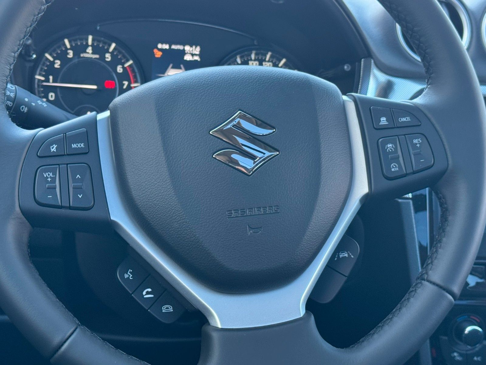 Suzuki Vitara - Bild 12