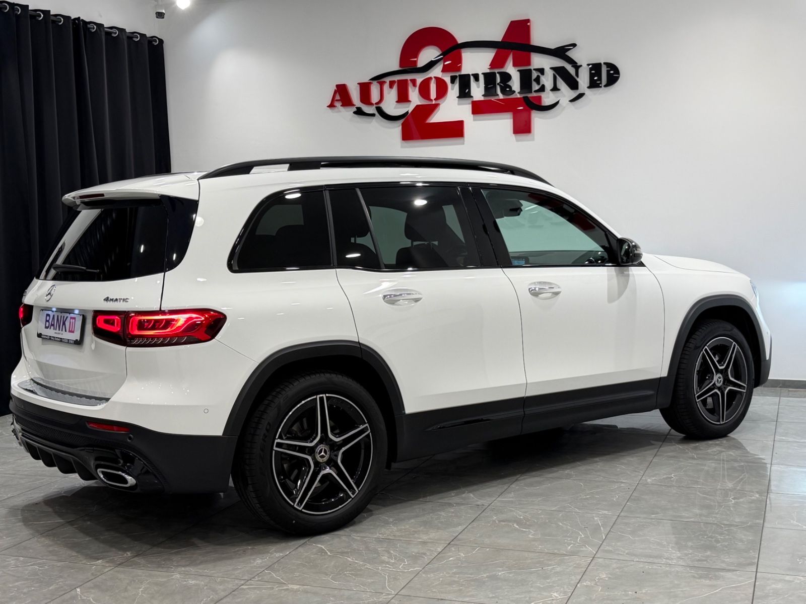 Mercedes-Benz GLB 250 4Matic AMG-LINE NIGHT-PAKET PANO °360 foto 7
