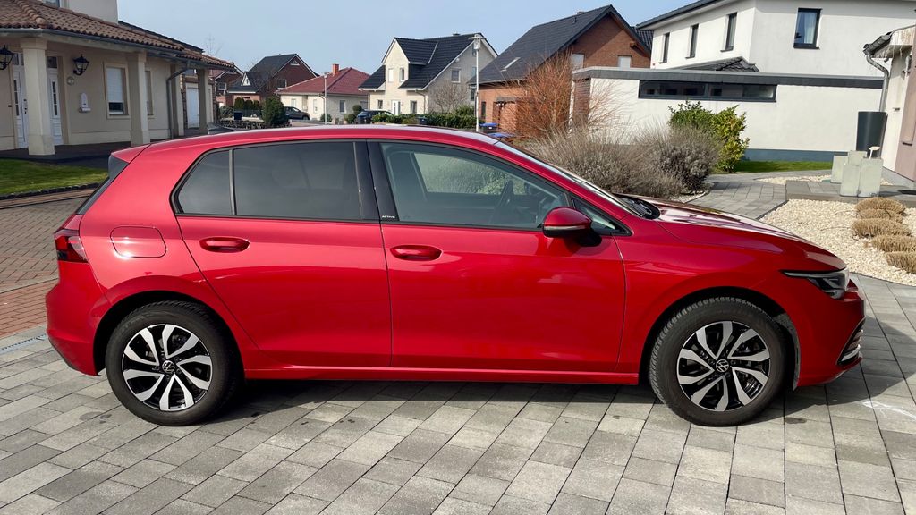 Image of Volkswagen Golf