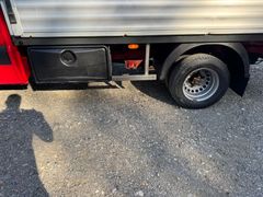 Fahrzeugabbildung Volkswagen Crafter Pritsche 50 lang Doppelkabine