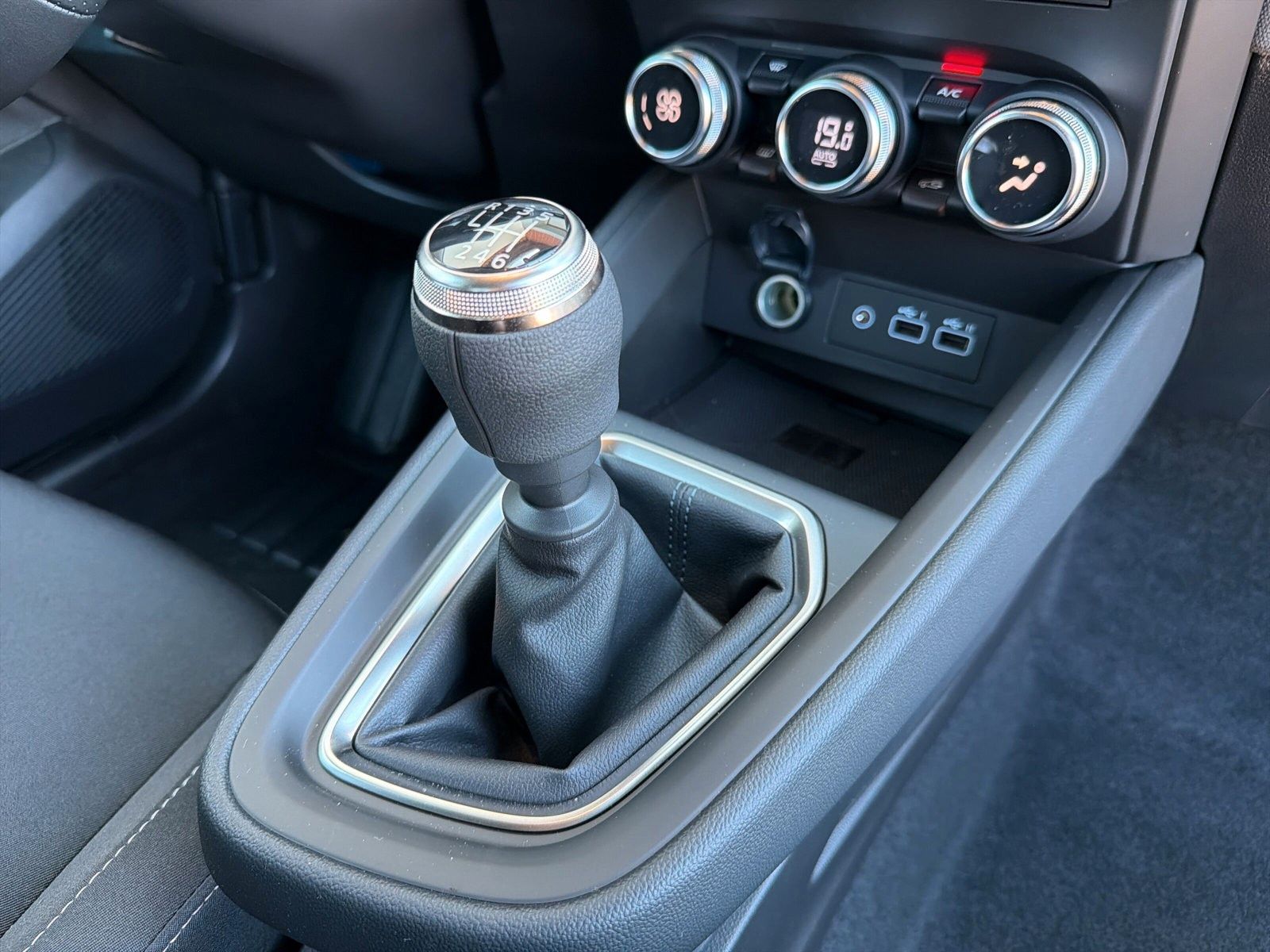 Mitsubishi Colt - Bild 22