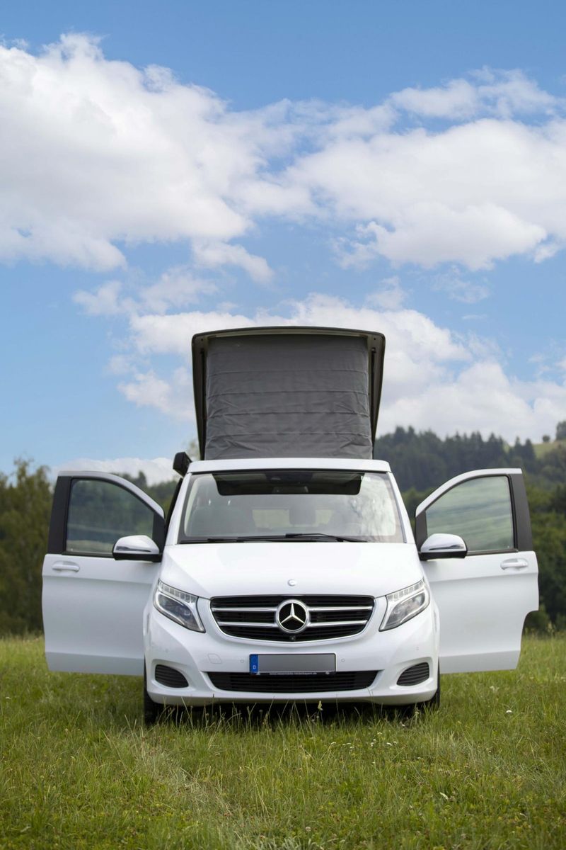 Fahrzeugabbildung Mercedes-Benz V -Klasse Vito Marco Polo 250 d 4MATIC