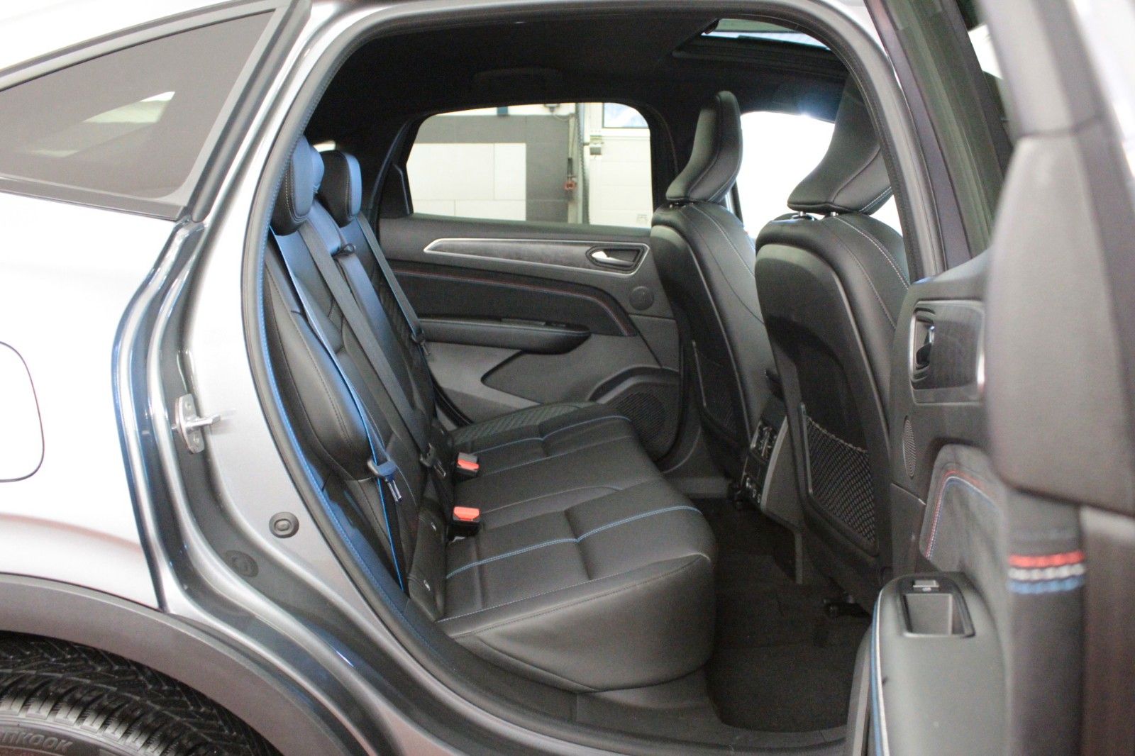 Fahrzeugabbildung Renault Arkana Mild Hybrid 160 EDC Esprit Alpine*15098*