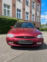 Ford Escort  1,6 Benziner TÜV NEU 2 HAND - gebrauchte Ford Escort aus dem Jahr 1998
