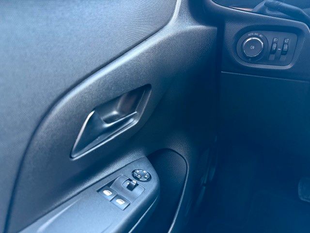 Fahrzeugabbildung Opel Corsa-e Edition F Elektro 136PS Klimaautomatik!