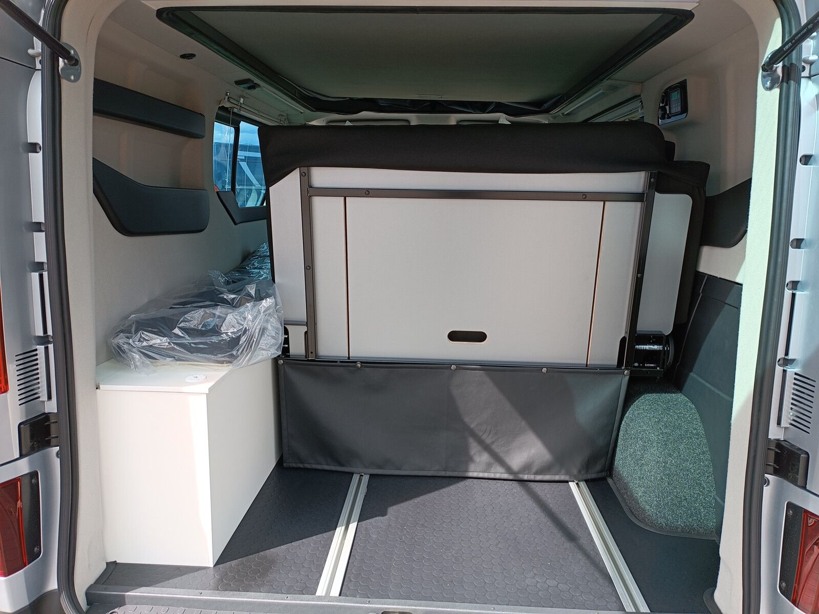 Fahrzeugabbildung Adria Active Base 20150,- Euro Sondernachlass