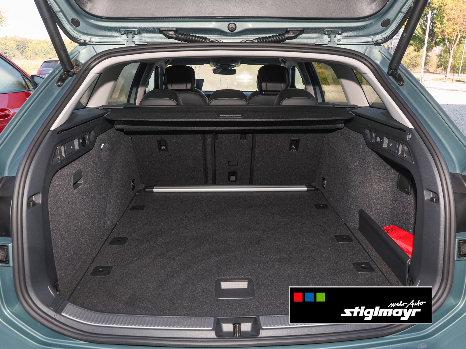 Volkswagen Passat - Bild 13