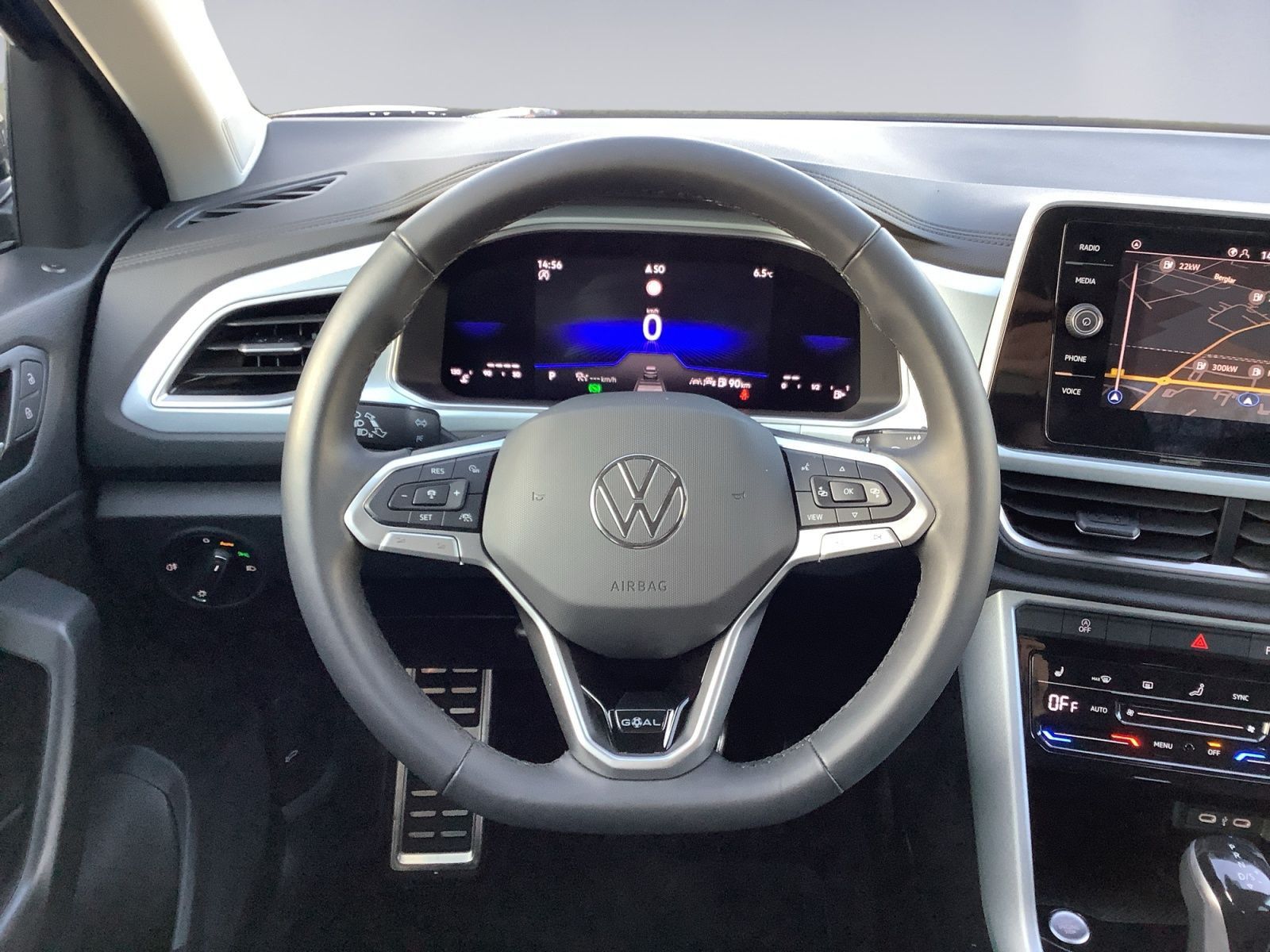 Volkswagen T-Roc - Bild 12