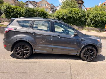 Ford Kuga - 8
