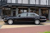 Jaguar XJ 4.2 (X350) Super V8 - schwarze Jaguar XJ