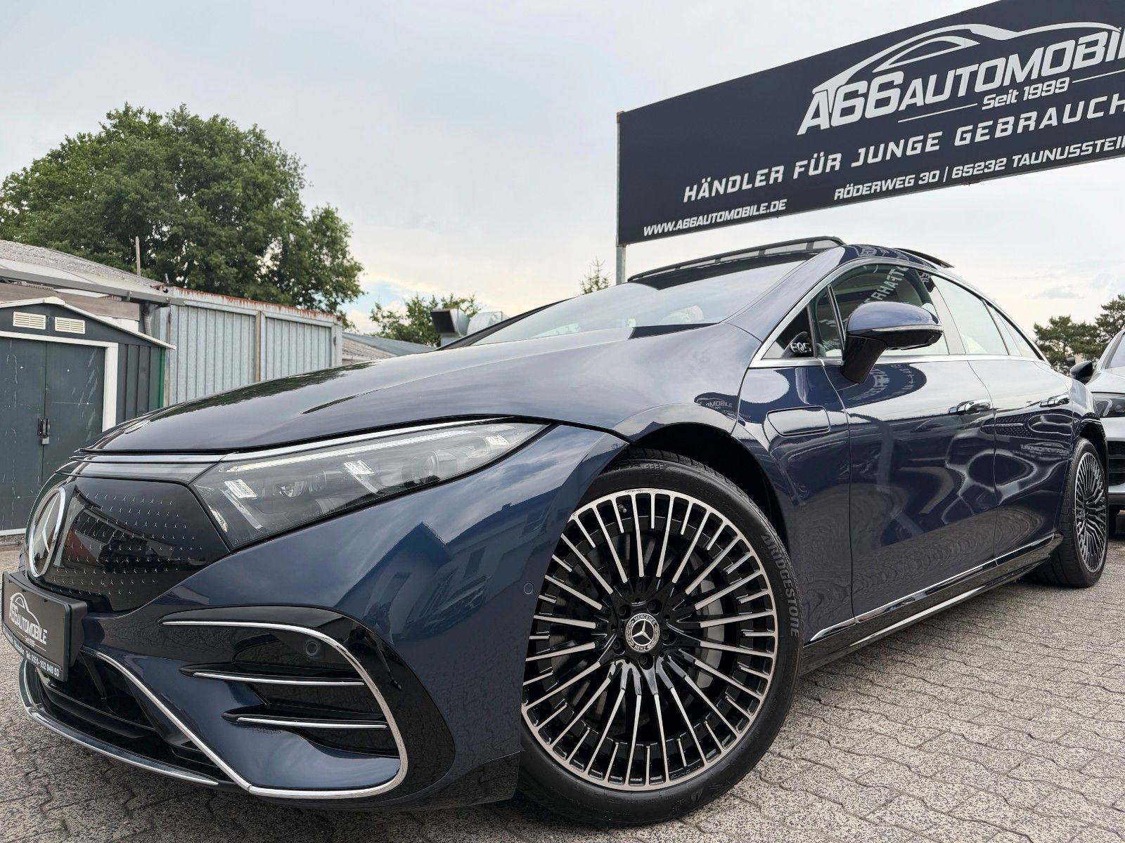 Mercedes-Benz EQS 580 4M+ AMG Hyper*4xMassage*TV*HA-Lenk*3DHUD