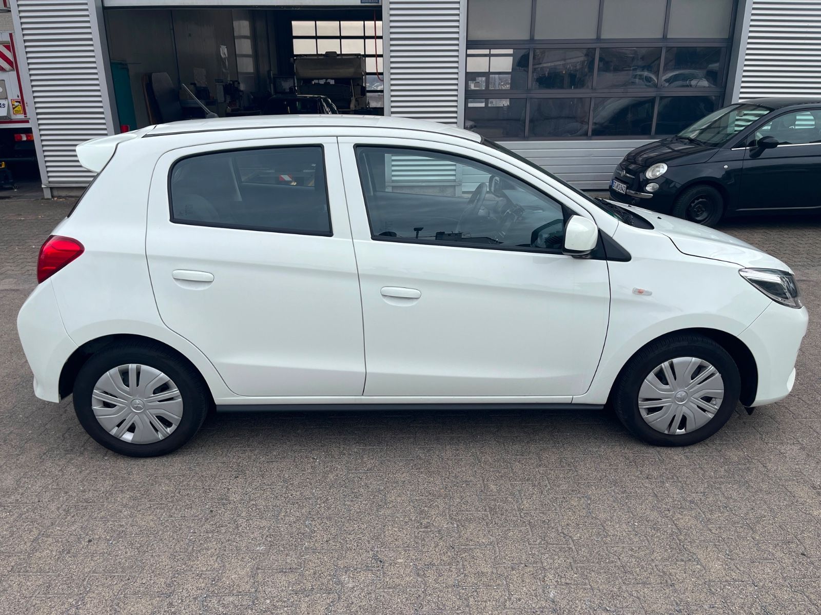 Fahrzeugabbildung Mitsubishi Space Star Select