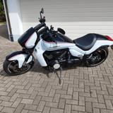 Suzuki Intruder M1800R - SUZUKI M1800R
