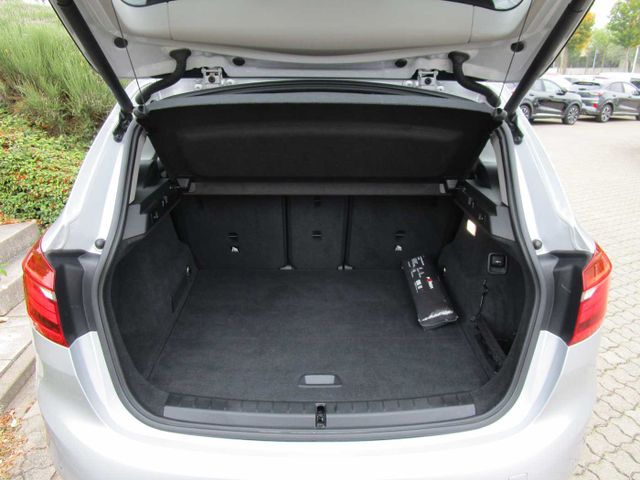 218d Active Tourer Advantage PPS/Navi/SHZ