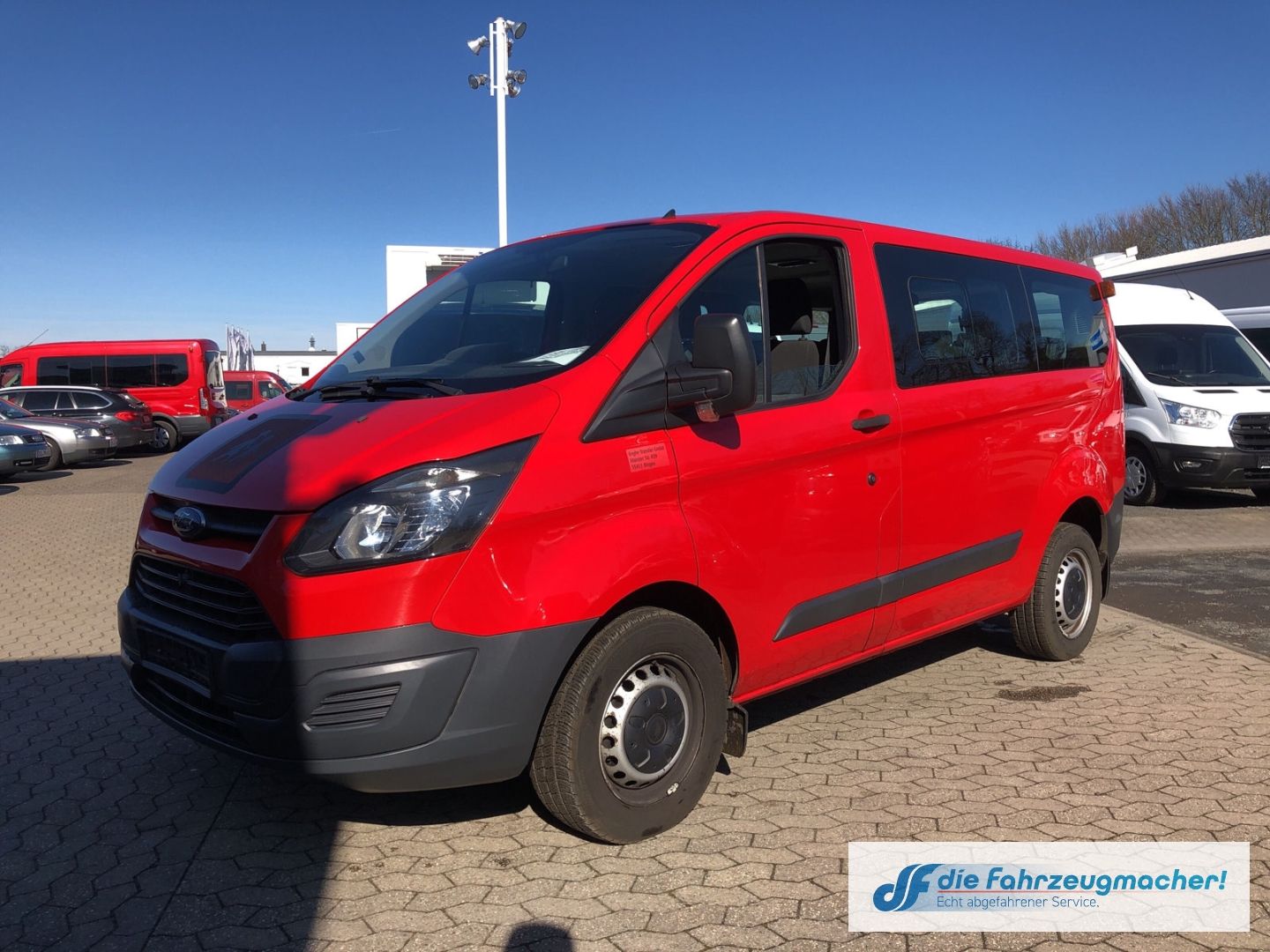 Fahrzeugabbildung Ford Transit Custom Kombi 300 L1 2.2 TDCi *2291