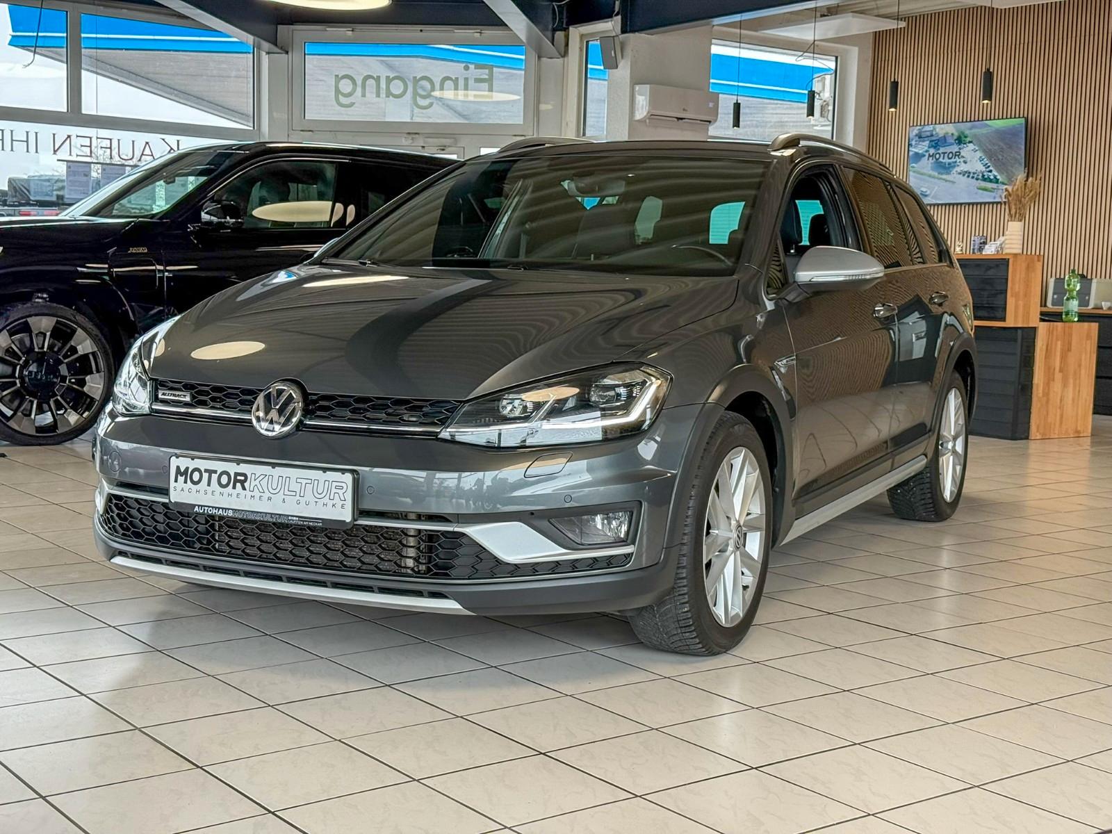 Volkswagen Golf VII Variant Alltrack 4MOTION | AHK | uvm.