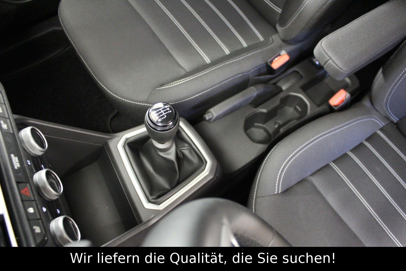 Fahrzeugabbildung Dacia Jogger TCe 100 ECO-G Expression*7-Sitzer*