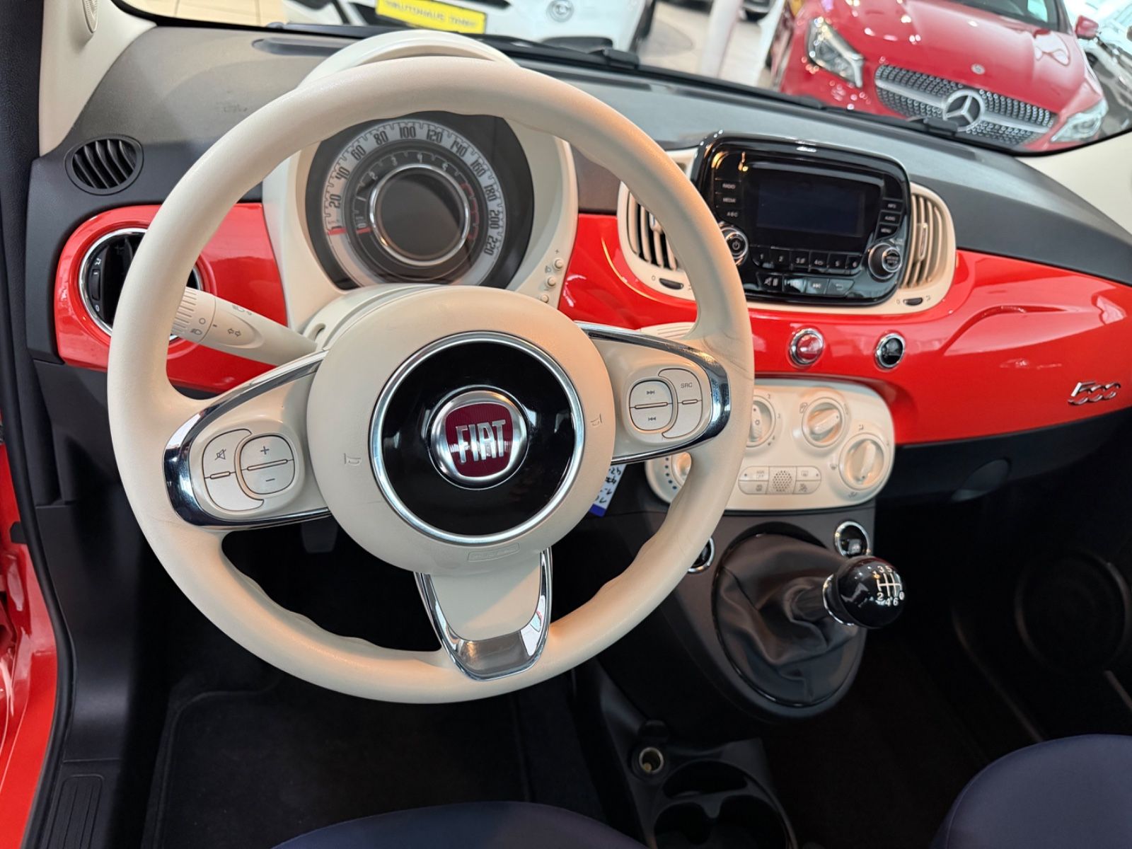 Fahrzeugabbildung Fiat 500 Cult