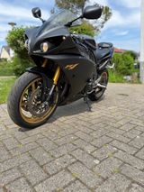 Yamaha YZF-R1 RN22 - YAMAHA SCHWARZ R1