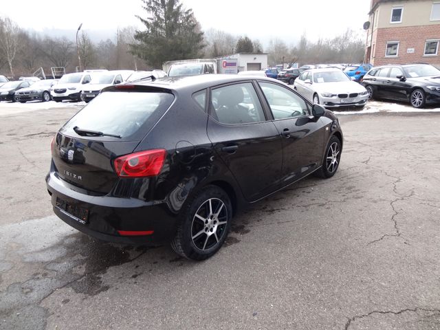 Fahrzeugabbildung Seat Ibiza Lim. Reference Salsa/57TKM/2.Hd/