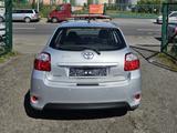 Toyota Auris Life+ 1,6 Benzin 83TKM - Toyota Gebrauchtwagen in Potsdam