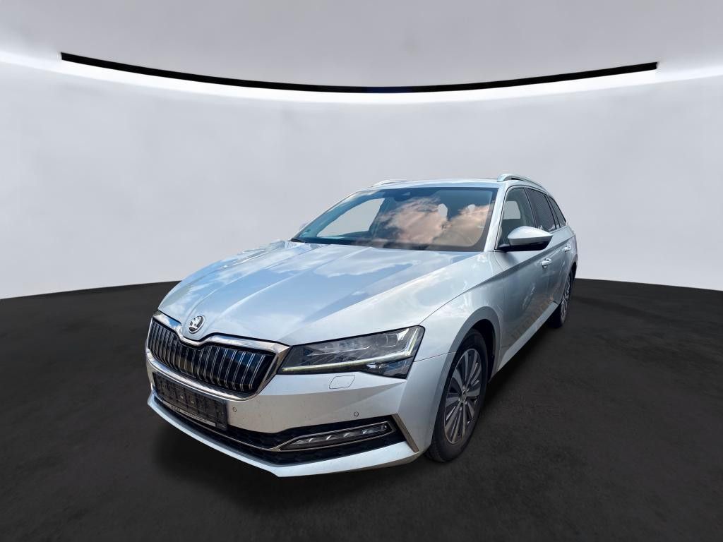 Skoda Superb Combi Style 1.4e/TSI Navi AHK SHZ LED PDC