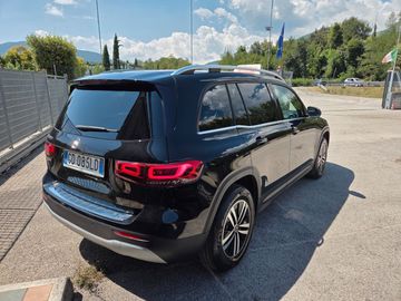 Mercedes GLB 180 - 4